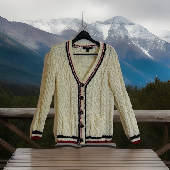 Forever 21 Sweater Womens Small Cable Knit Cardigan Pockets Preppy Red Black - Picture 1 of 10